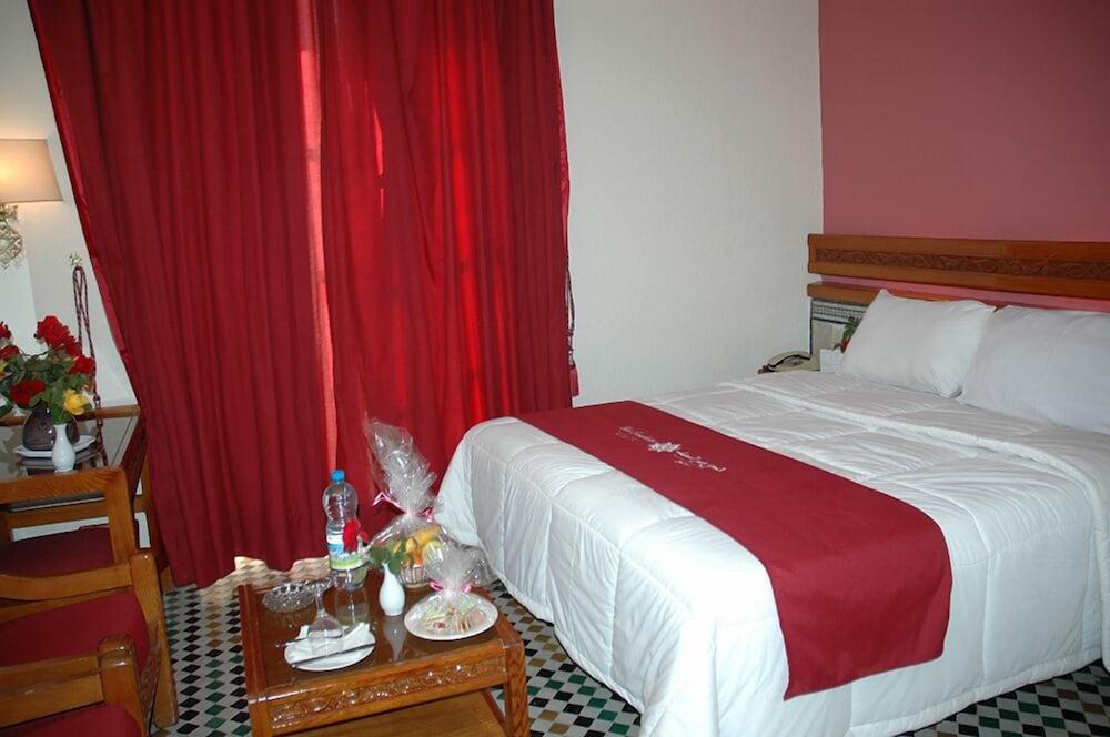 Hotel Transatlantique Meknès Esterno foto