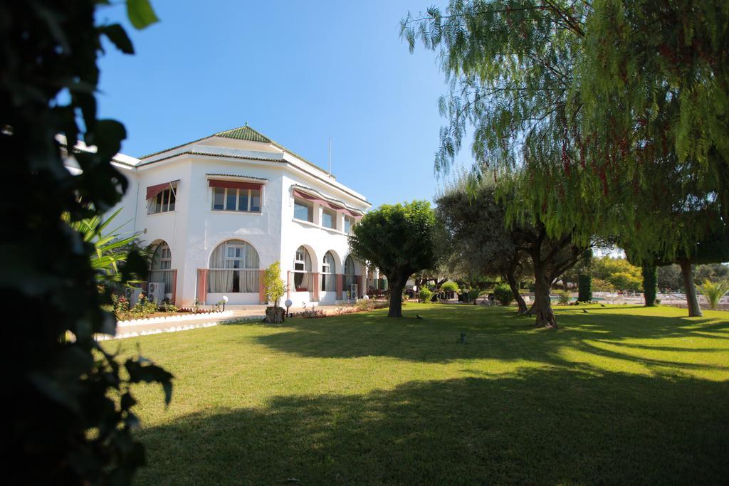 Hotel Transatlantique Meknès Esterno foto